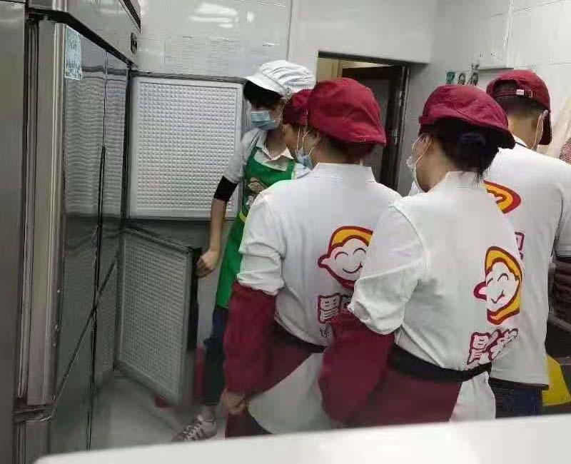 專(zhuān)業(yè)督導培訓，只為讓加盟商更好的開(kāi)業(yè)